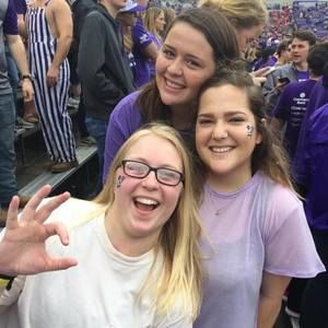 Meet your Posher, Brenna